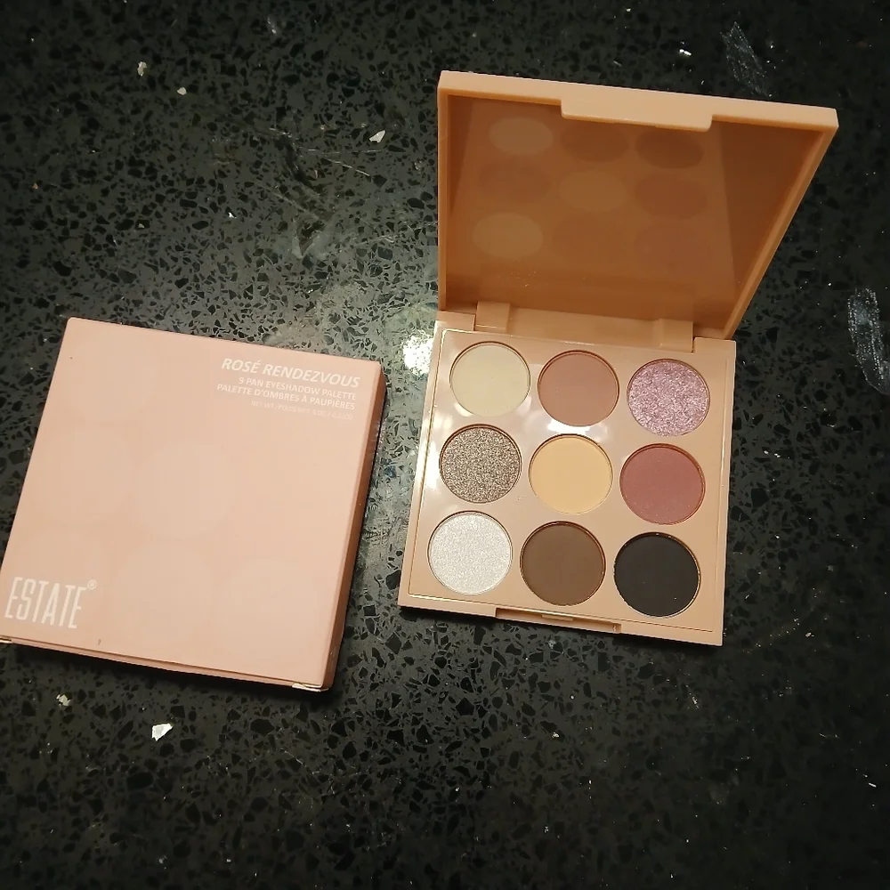 NWT Estate Rose Rendezvous Eyeshadow Palette 9 Panel High Pigments Matte Shimmer